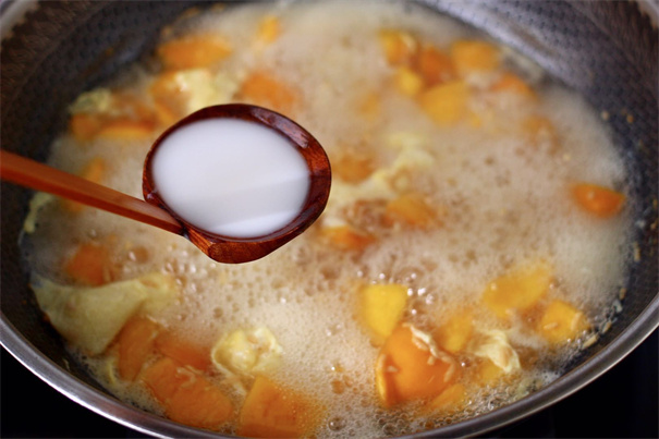 淀粉和生粉是同一種東西嗎?千萬別搞錯了,他們的用途完全不同 淀粉和生粉是同一種東西嗎?千萬別搞錯了,他們的用途完全不同