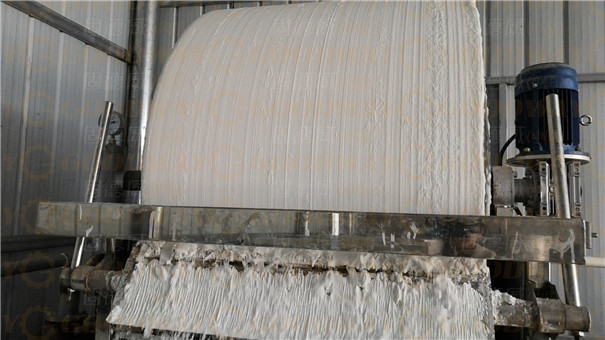 紅薯淀粉加工設備-脫水機 紅薯淀粉加工設備-脫水機