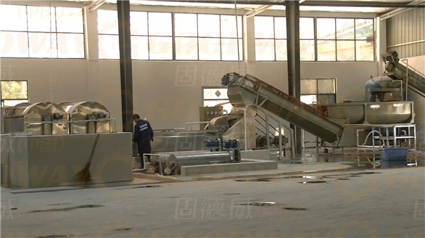 同樣都是用于紅薯淀粉加工的機器設備，為何價格相差懸殊？ 